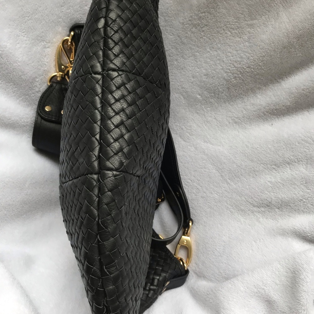 Quince Black Woven Shoulder Bag - Picture 3 of 14
